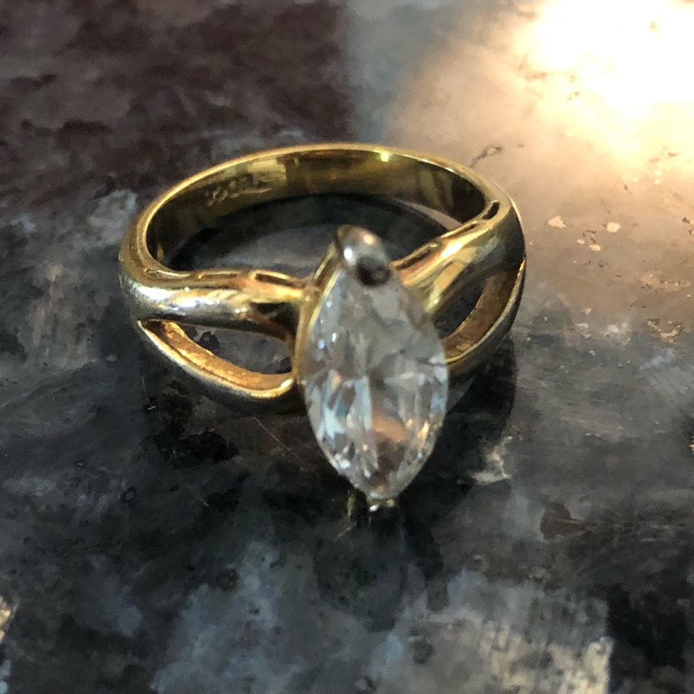 EDCO Stamped Gold Tone Faux Diamond Ring